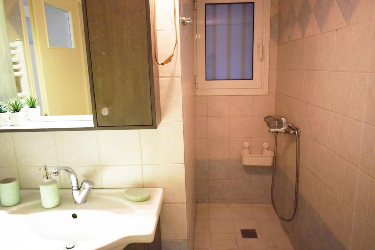 Stylish Apt In The Historic Heart Of The City Athens Exterior photo